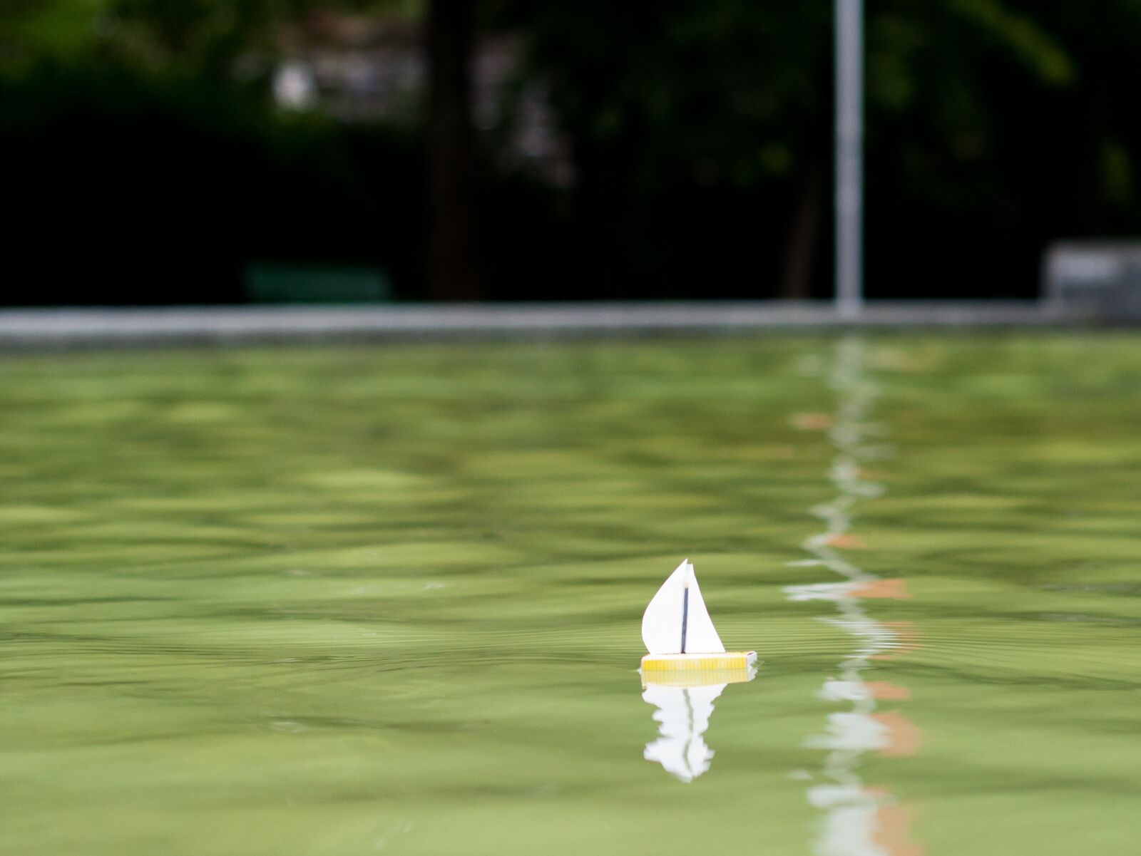 Nikon D90 sample photo. Paper, boat, fold photography