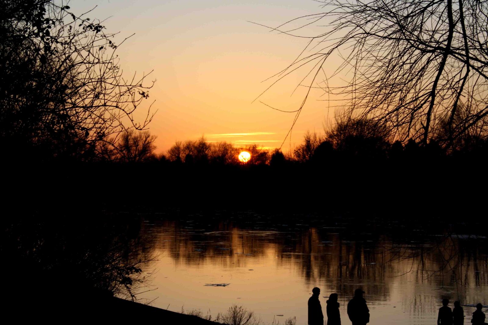 Canon EOS 1000D (EOS Digital Rebel XS / EOS Kiss F) sample photo. Sunset, main, sky photography