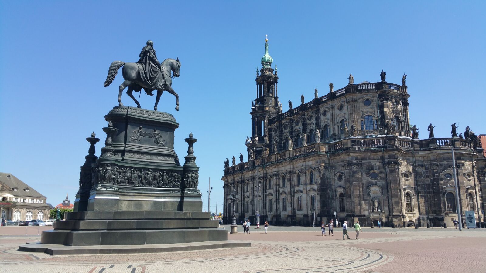Samsung Galaxy Note4 sample photo. Dresden, dresden cathedral, cathedral photography