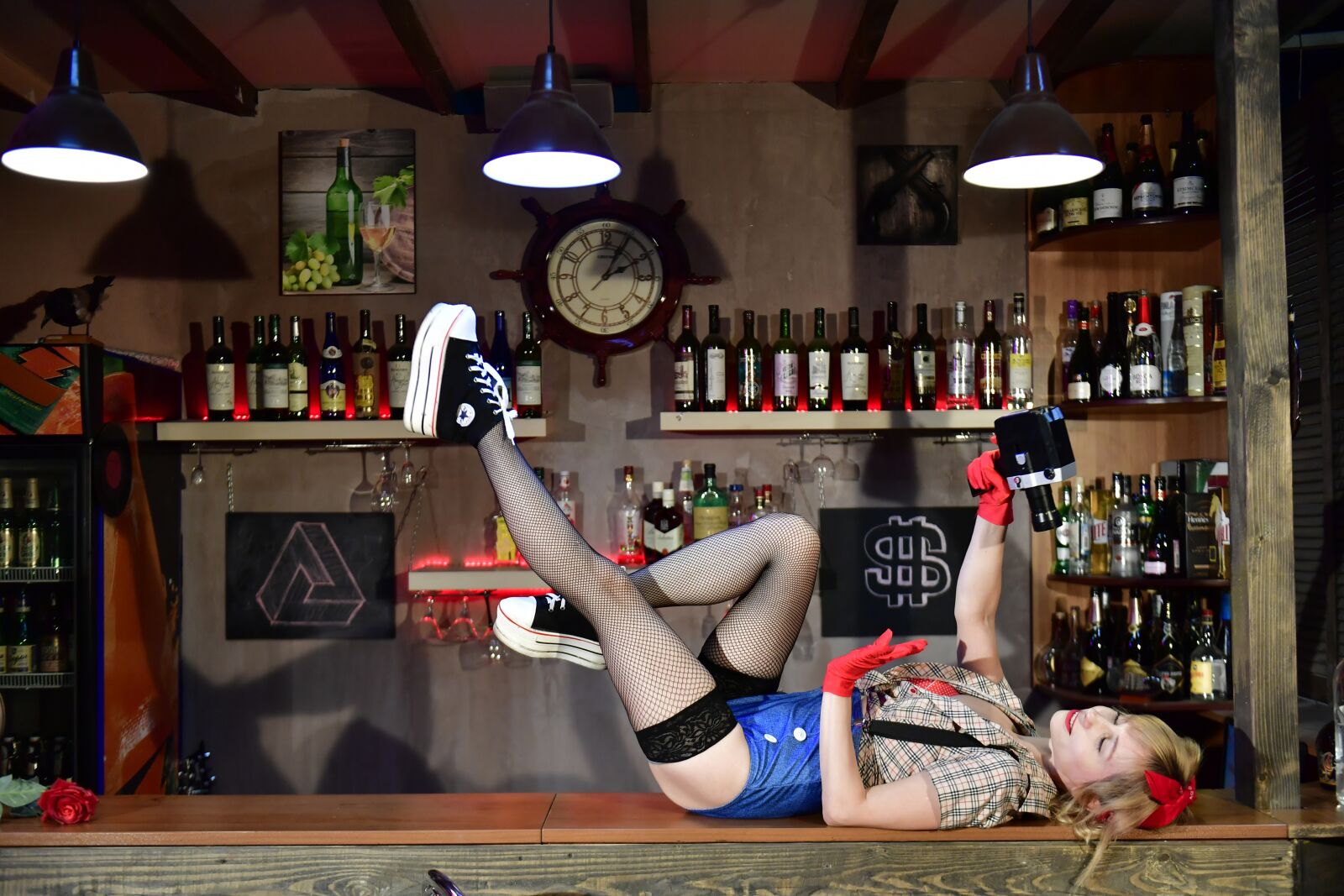 Nikon D5 sample photo. Bar, the pub, pin photography