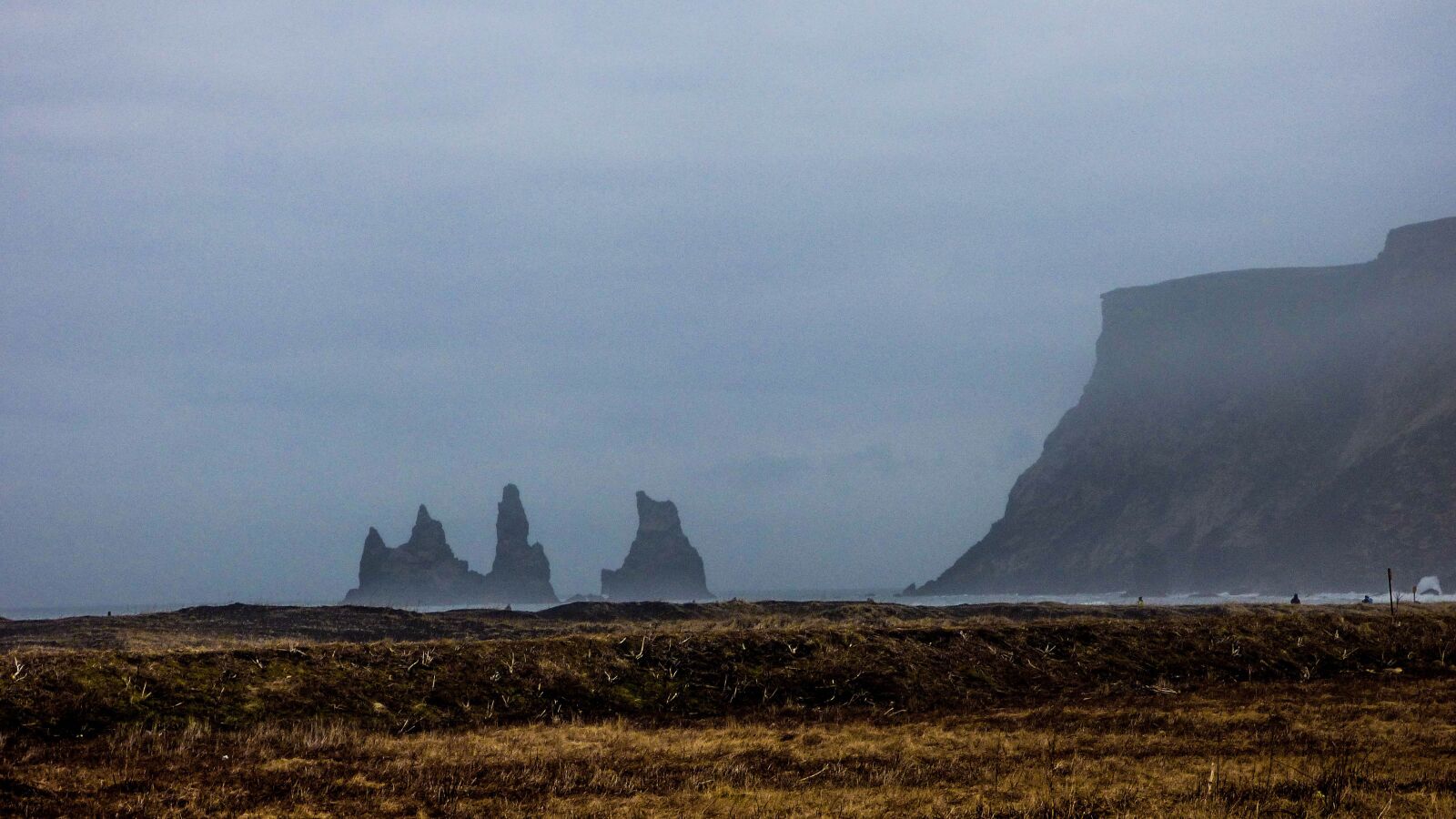 Panasonic DMC-FZ72 sample photo. Iceland, sea, beach photography