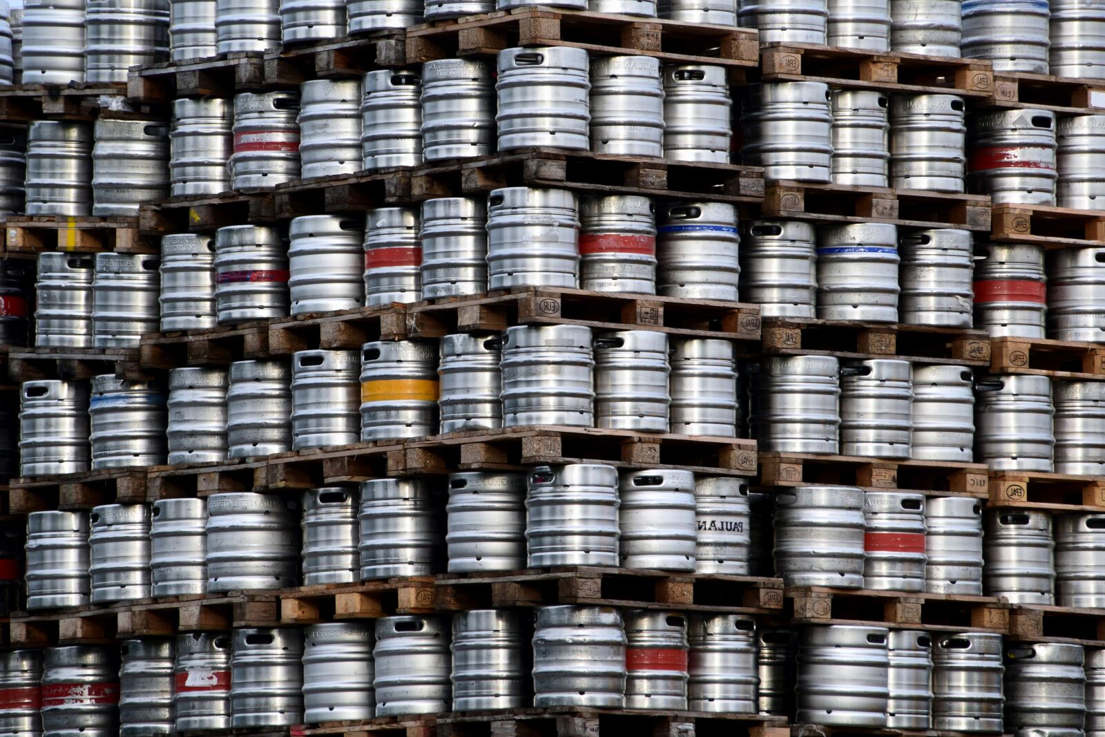 Nikon D3300 sample photo. Barrel, drink, factory, warehouse photography