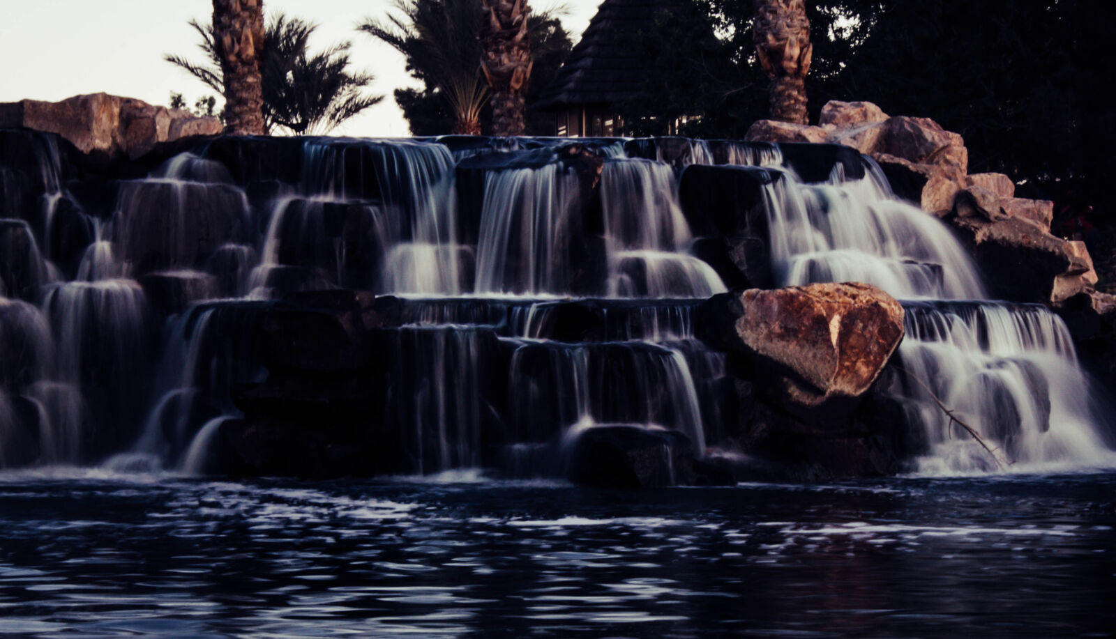 Canon EOS 700D (EOS Rebel T5i / EOS Kiss X7i) sample photo. Blur, environment, landscape, motion photography