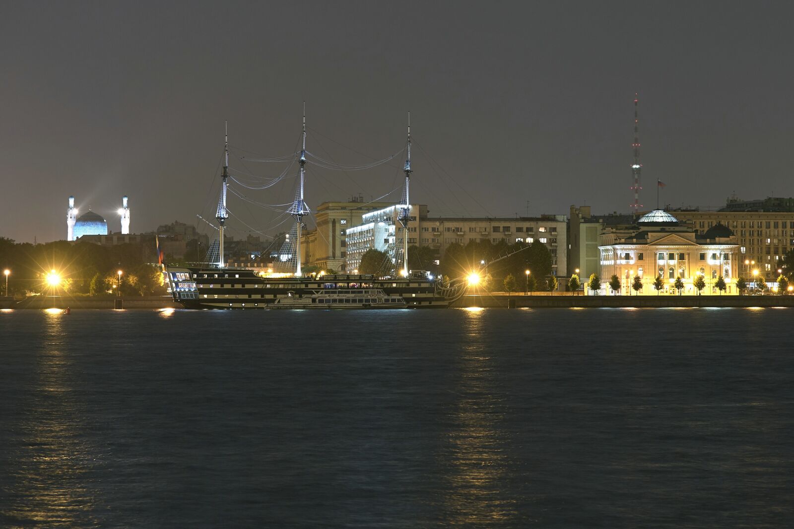 Canon EOS 6D sample photo. Ship, river, boat photography