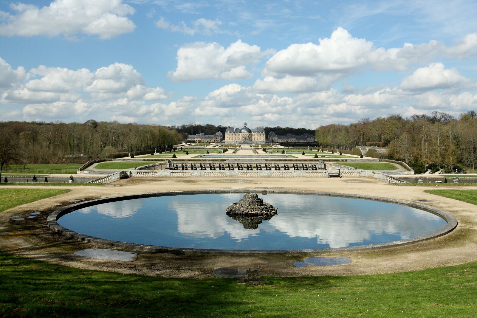 Canon EOS 450D (EOS Rebel XSi / EOS Kiss X2) sample photo. Castle, the viscount vaux photography