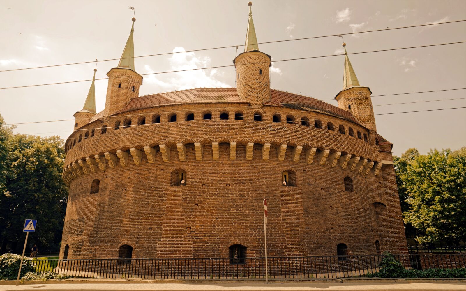 Nikon D5100 sample photo. Building, the circular, historical photography