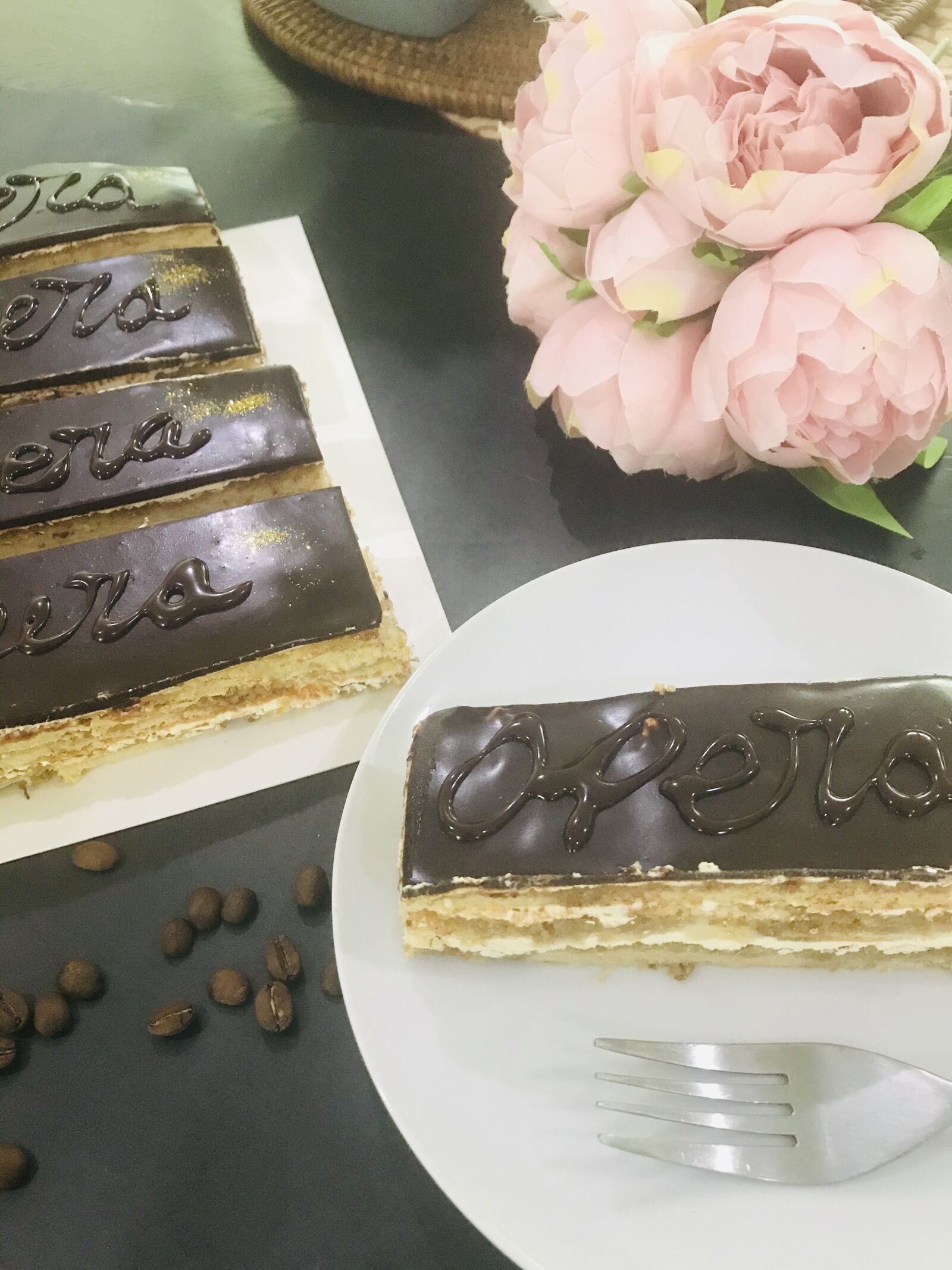 iPhone 7 back camera 3.99mm f/1.8 sample photo. Birthday, chocolate, cake photography