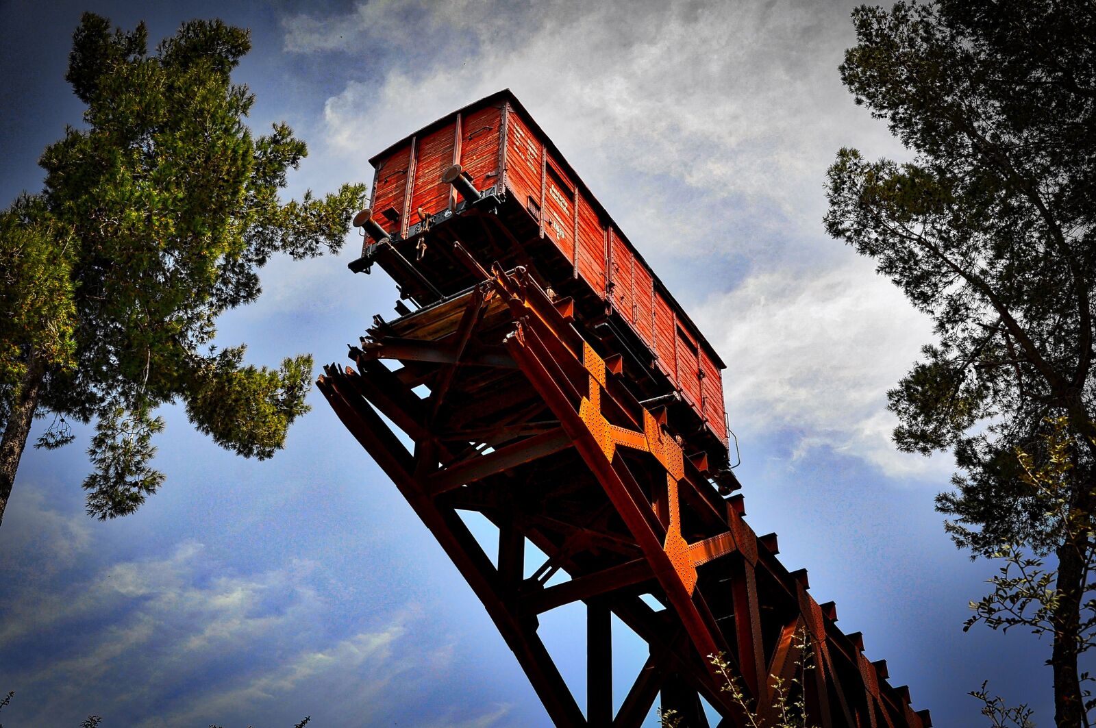 Nikon D5000 sample photo. Yadvashem, jerusalem, holocaust photography