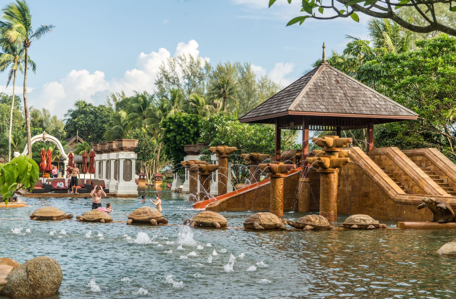 Sony a7R II + Sony FE 24-240mm F3.5-6.3 OSS sample photo. Phuket, thailand, marriott beach photography