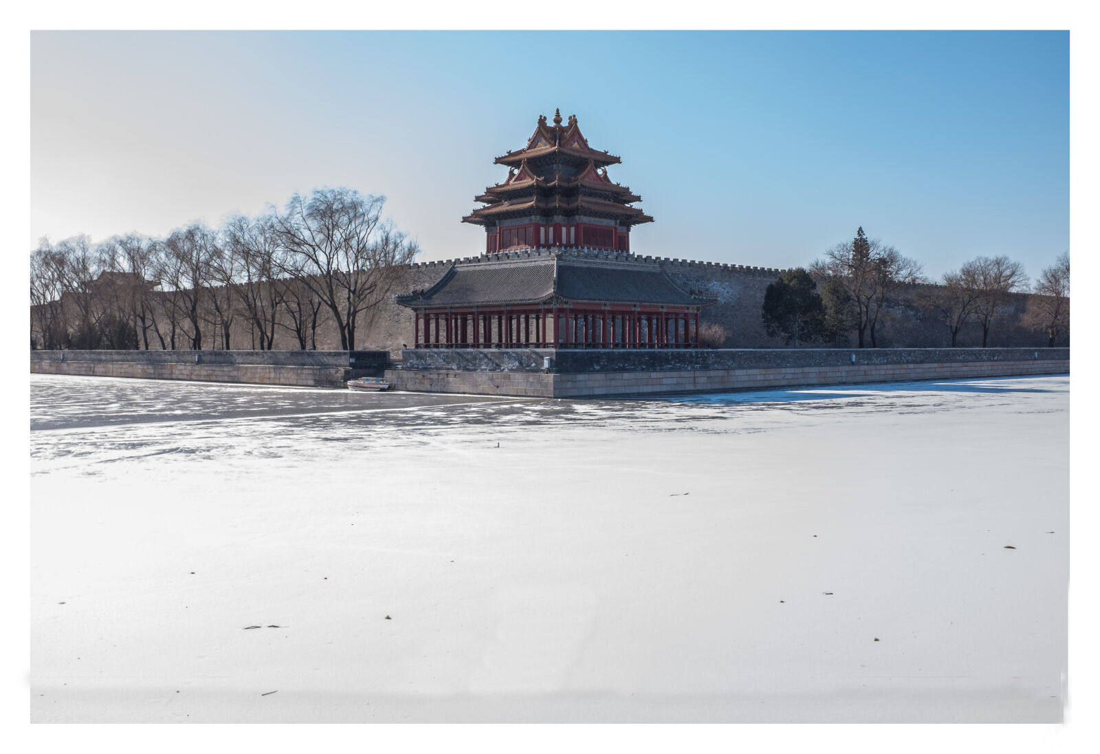 Fujifilm X100T sample photo. The, palace photography