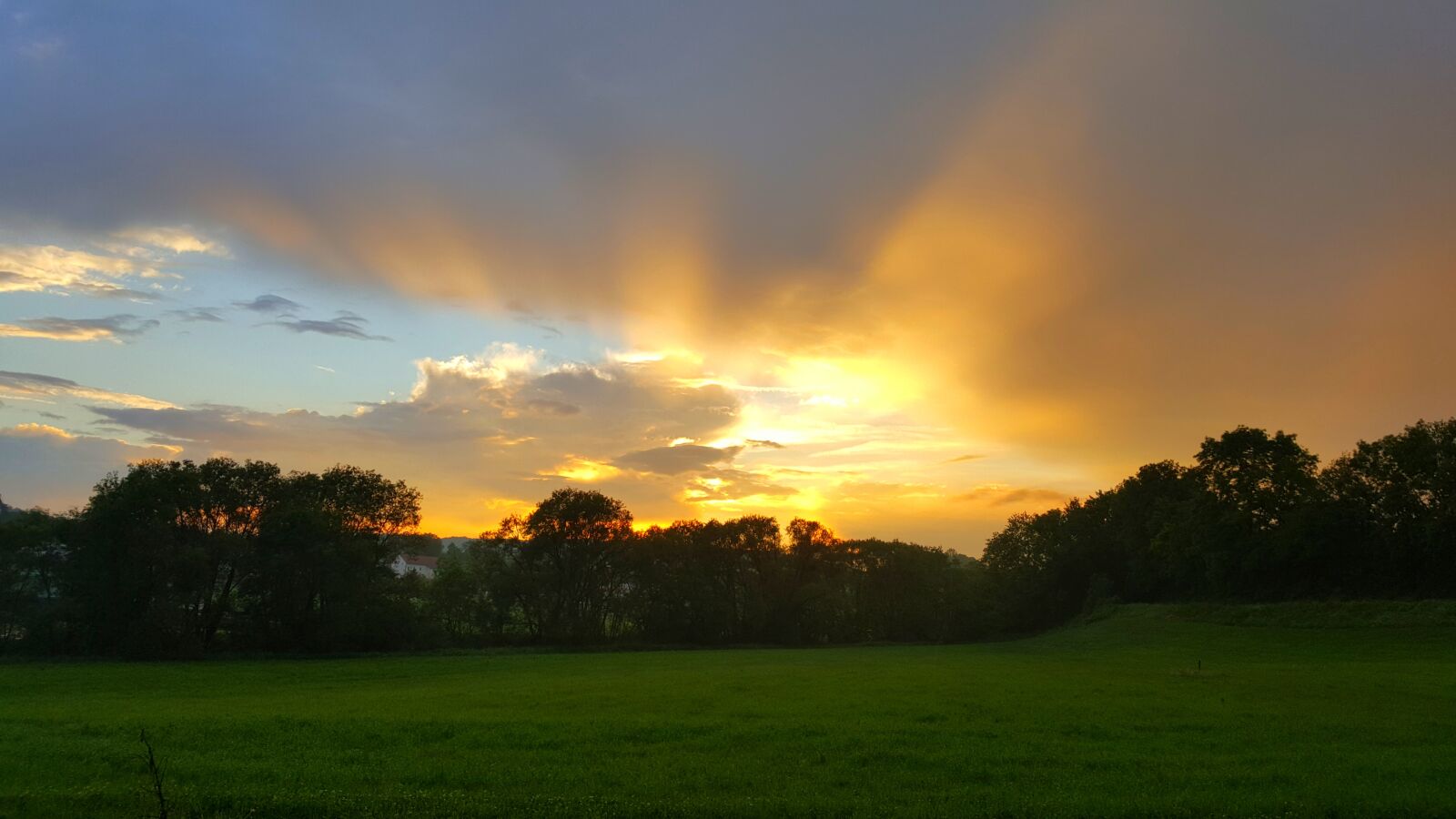 Samsung Galaxy S6 sample photo. Sunset, mood, landscape photography