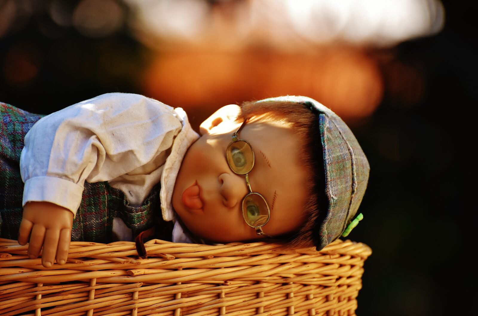 Nikon D7200 sample photo. Doll, boy, cheeky photography