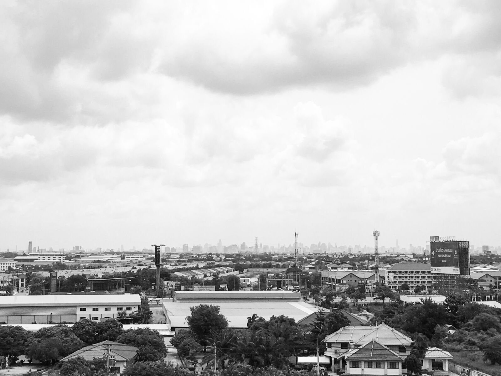 Apple iPhone 6s Plus sample photo. Bangkok, forest photography