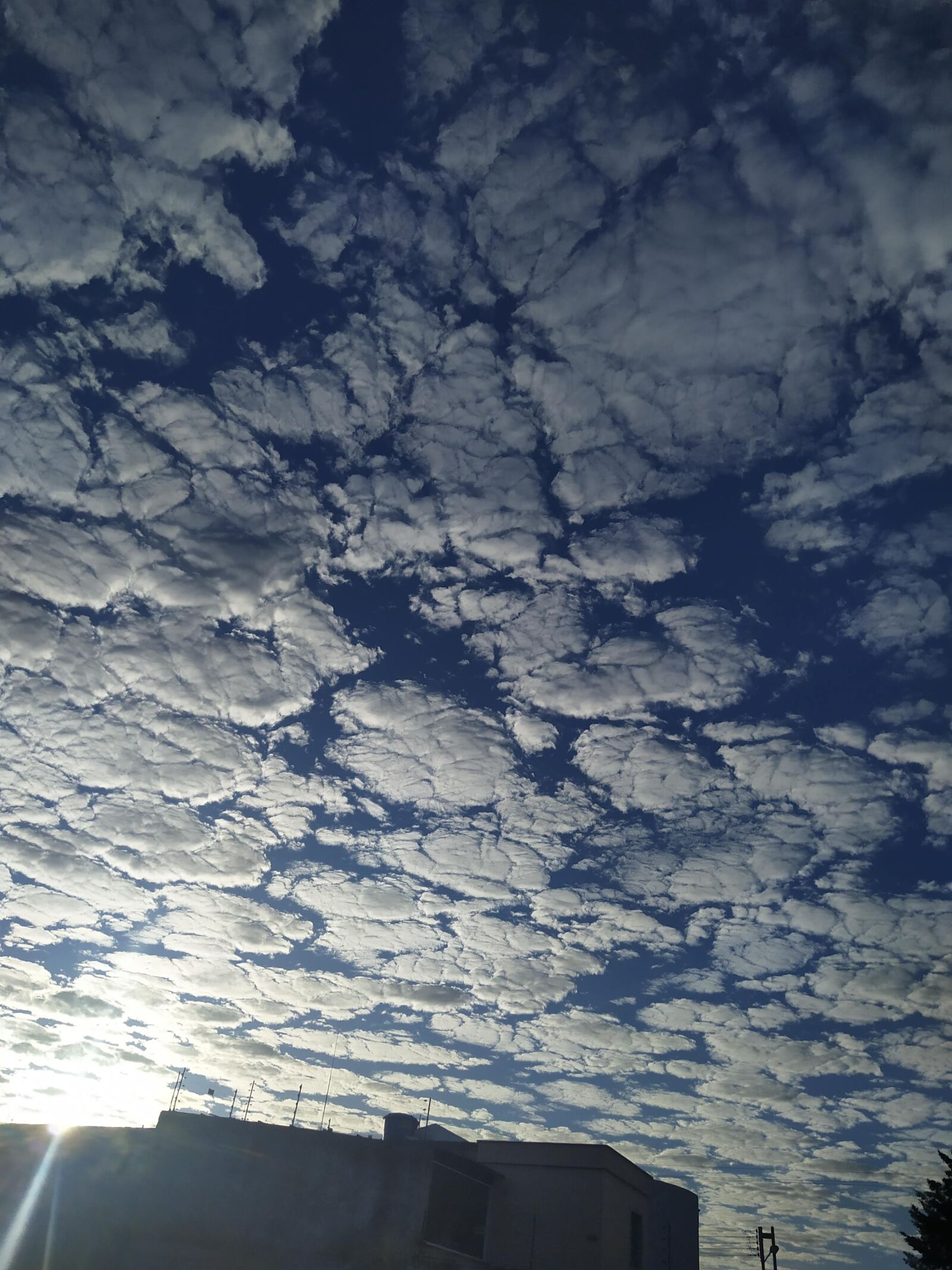 Xiaomi Redmi Note 7 sample photo. Sky, sun, nubes photography