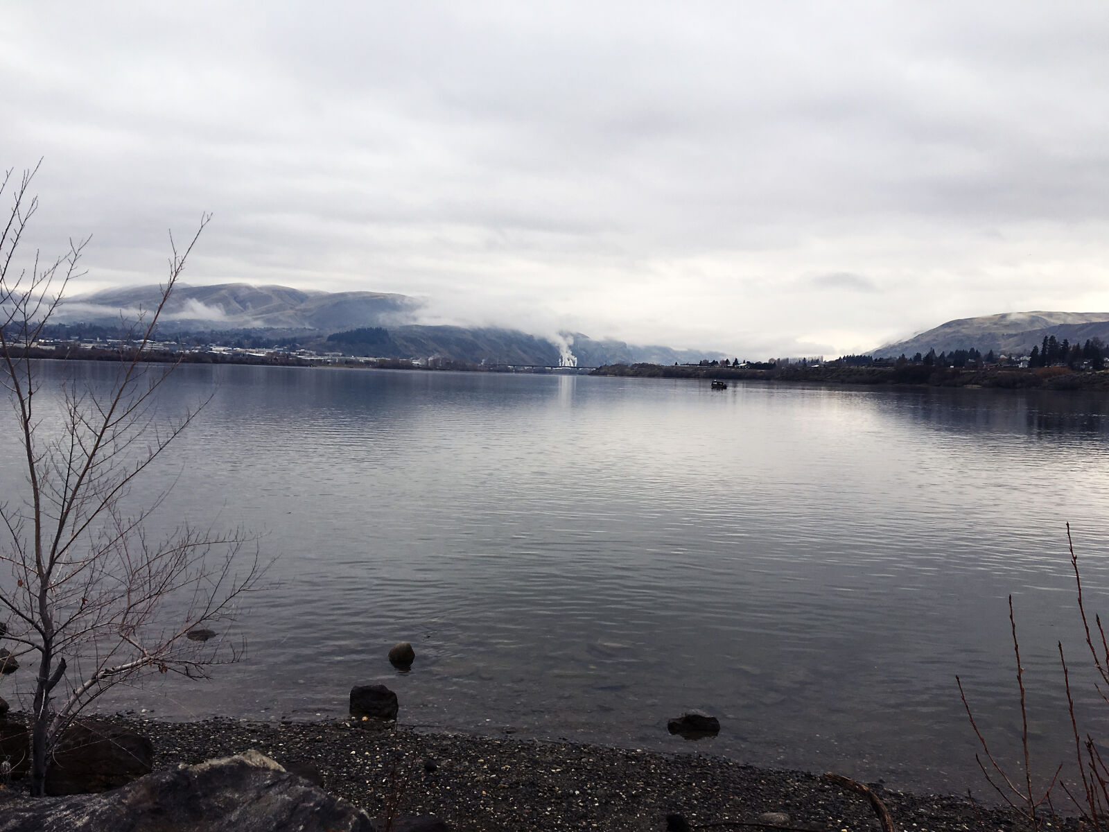 Apple iPhone 6s sample photo. Lake, 002 photography