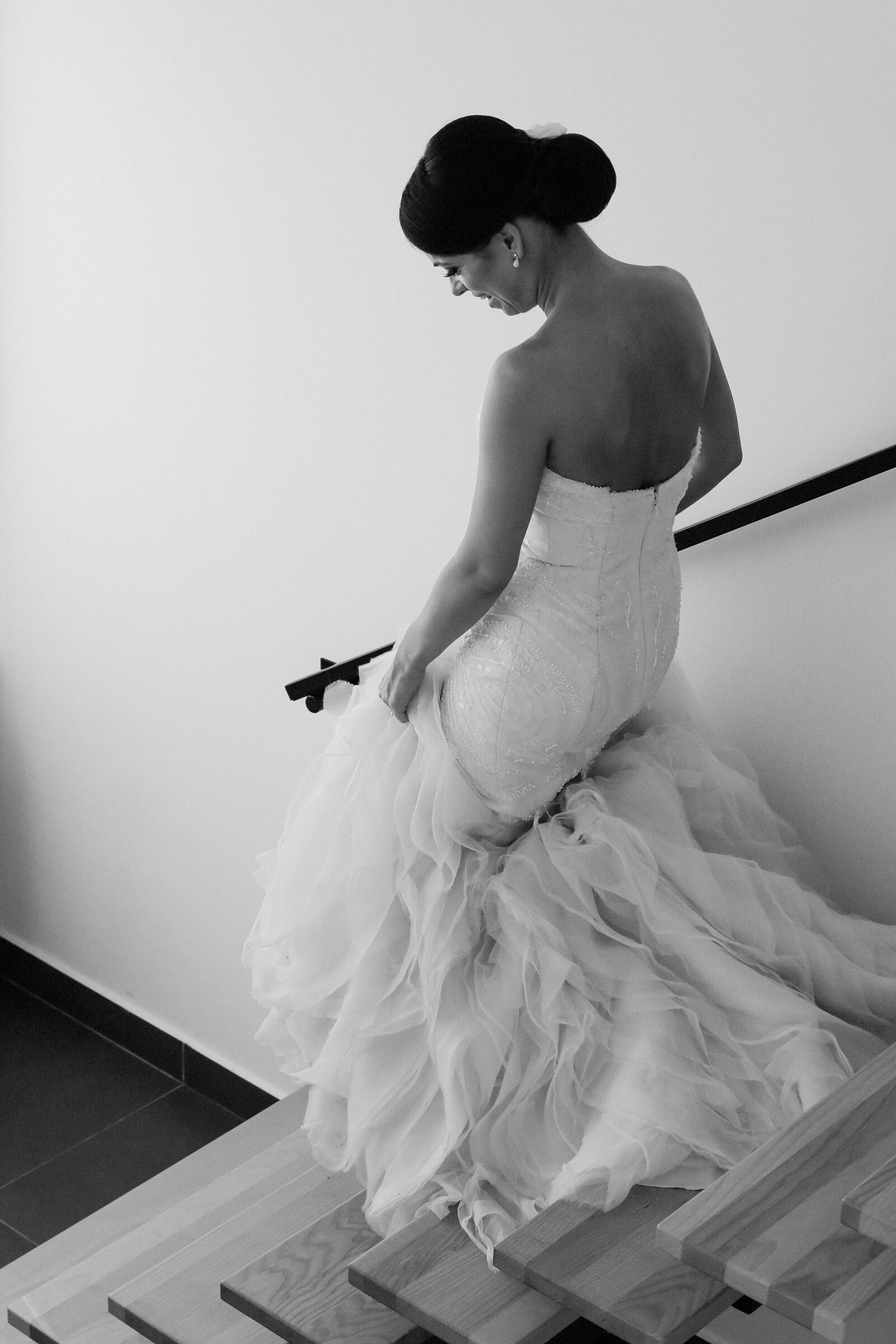 Canon EOS 5D Mark III sample photo. Bride, staircase, wedding dress photography