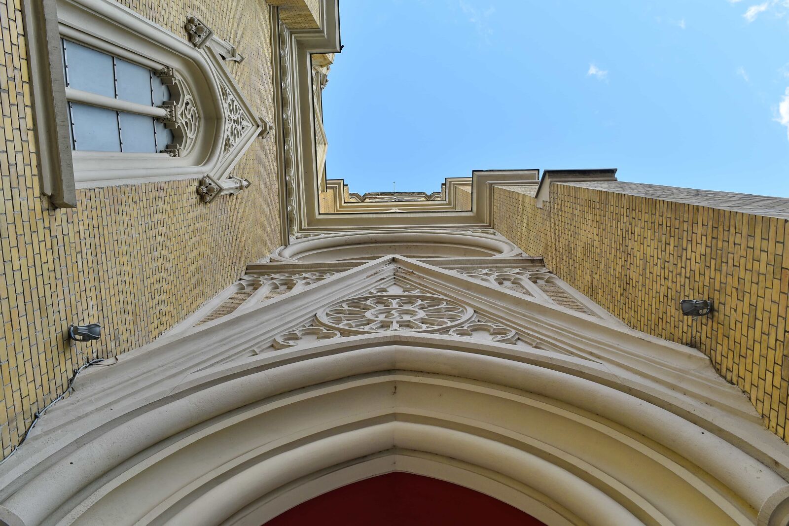 Nikon D5500 sample photo. Angle, arches, church tower photography