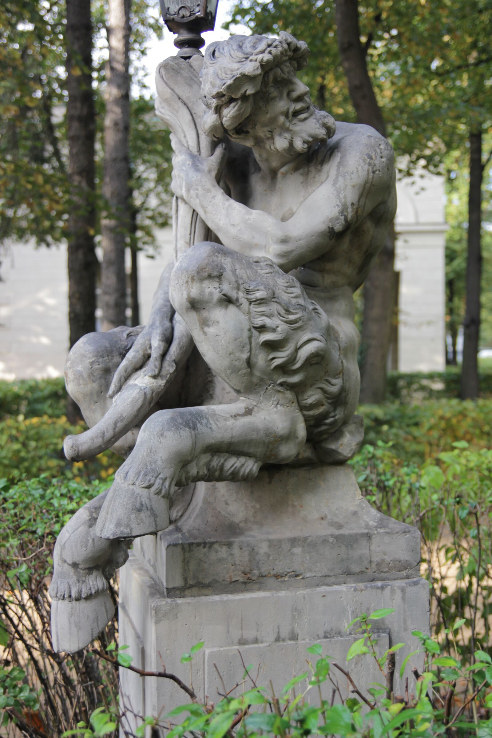 Canon EOS 550D (EOS Rebel T2i / EOS Kiss X4) sample photo. Statue, monument, history photography