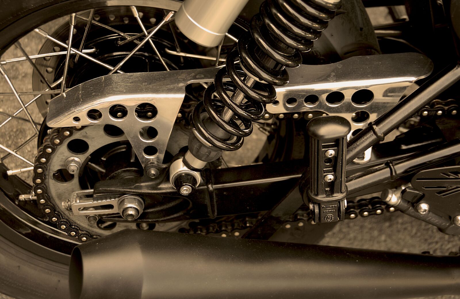 Nikon D5200 sample photo. Motorbike, suspension, motorcycle photography