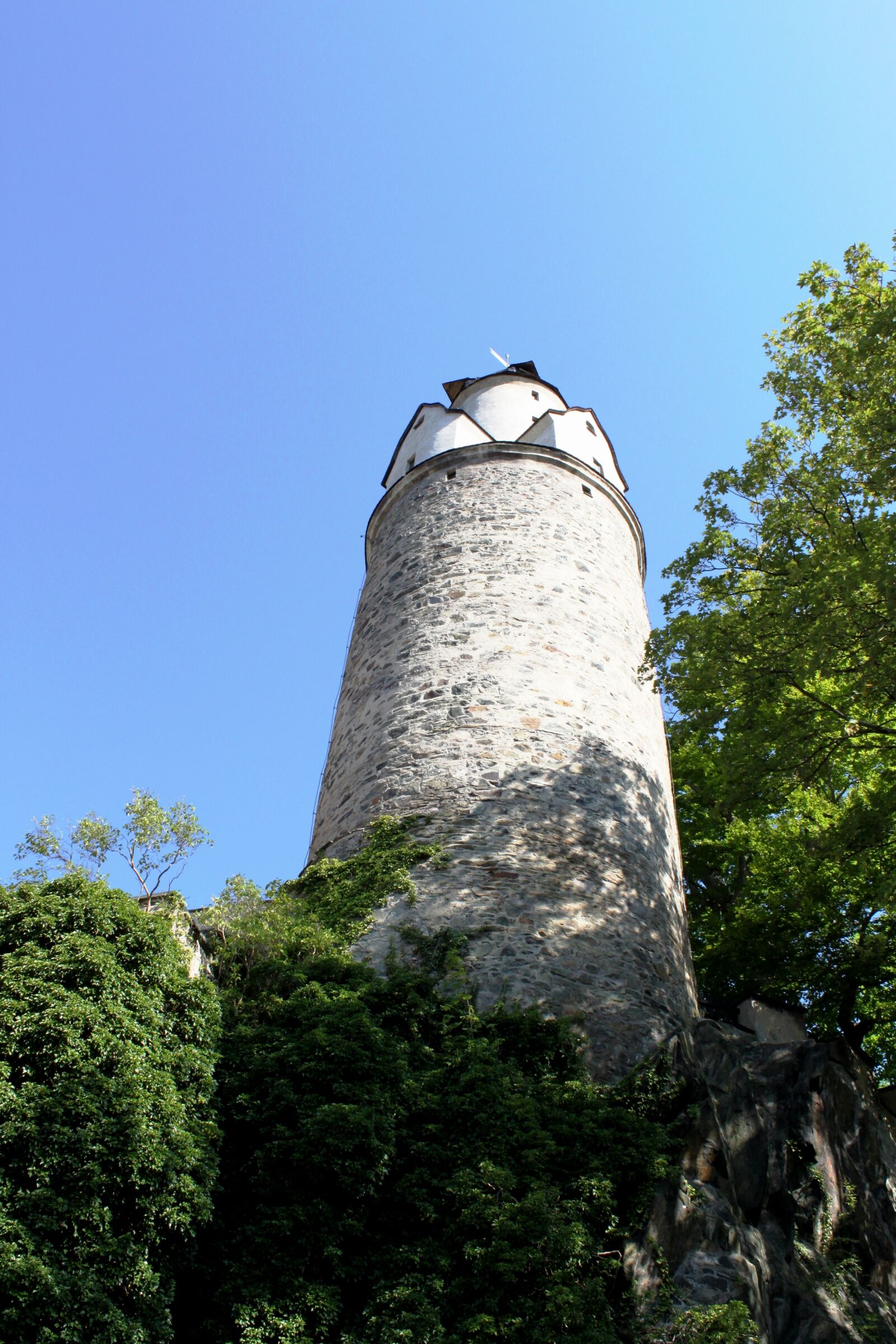 Canon EOS 500D (EOS Rebel T1i / EOS Kiss X3) sample photo. Castle tower, castle stone photography