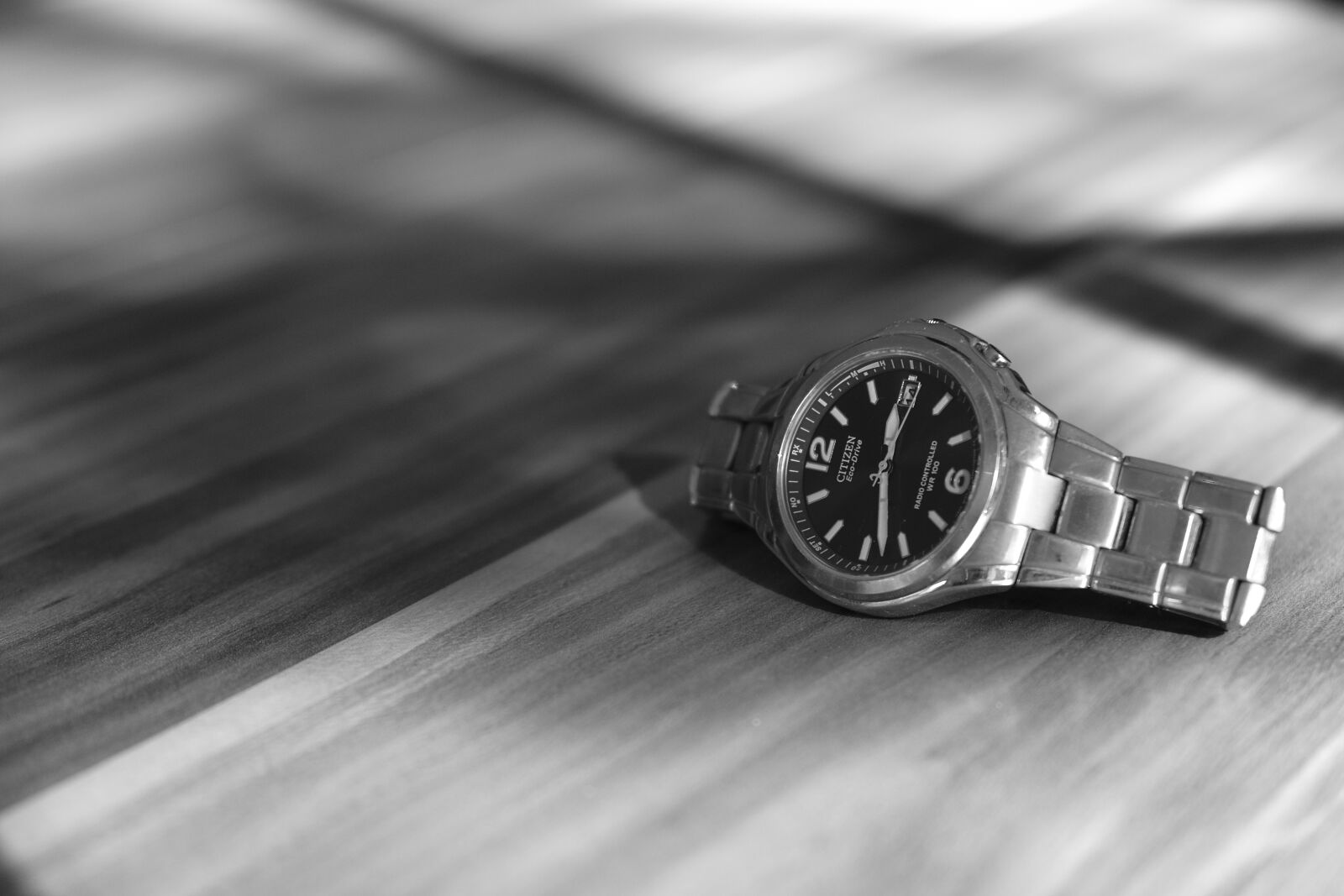 Fujifilm XF 18-55mm F2.8-4 R LM OIS sample photo. Wrist watch, clock, citizen photography