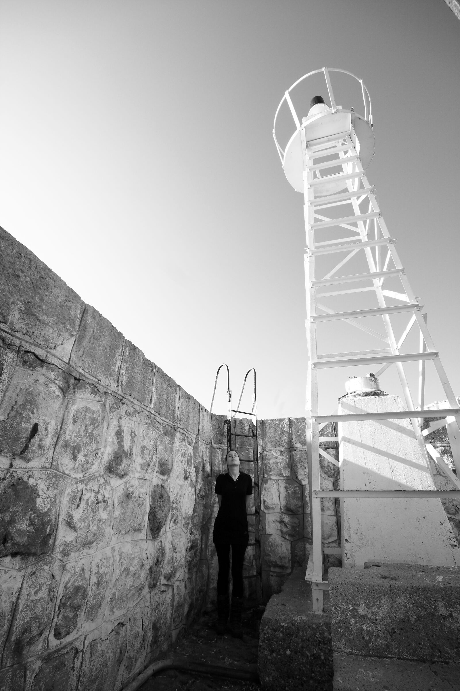 Canon EOS 40D sample photo. Black and white, human photography
