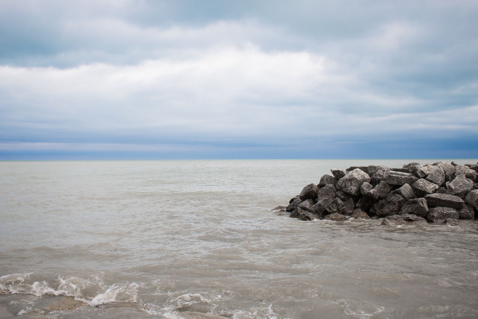 Canon EOS 750D (EOS Rebel T6i / EOS Kiss X8i) sample photo. Beach, island, landscape photography