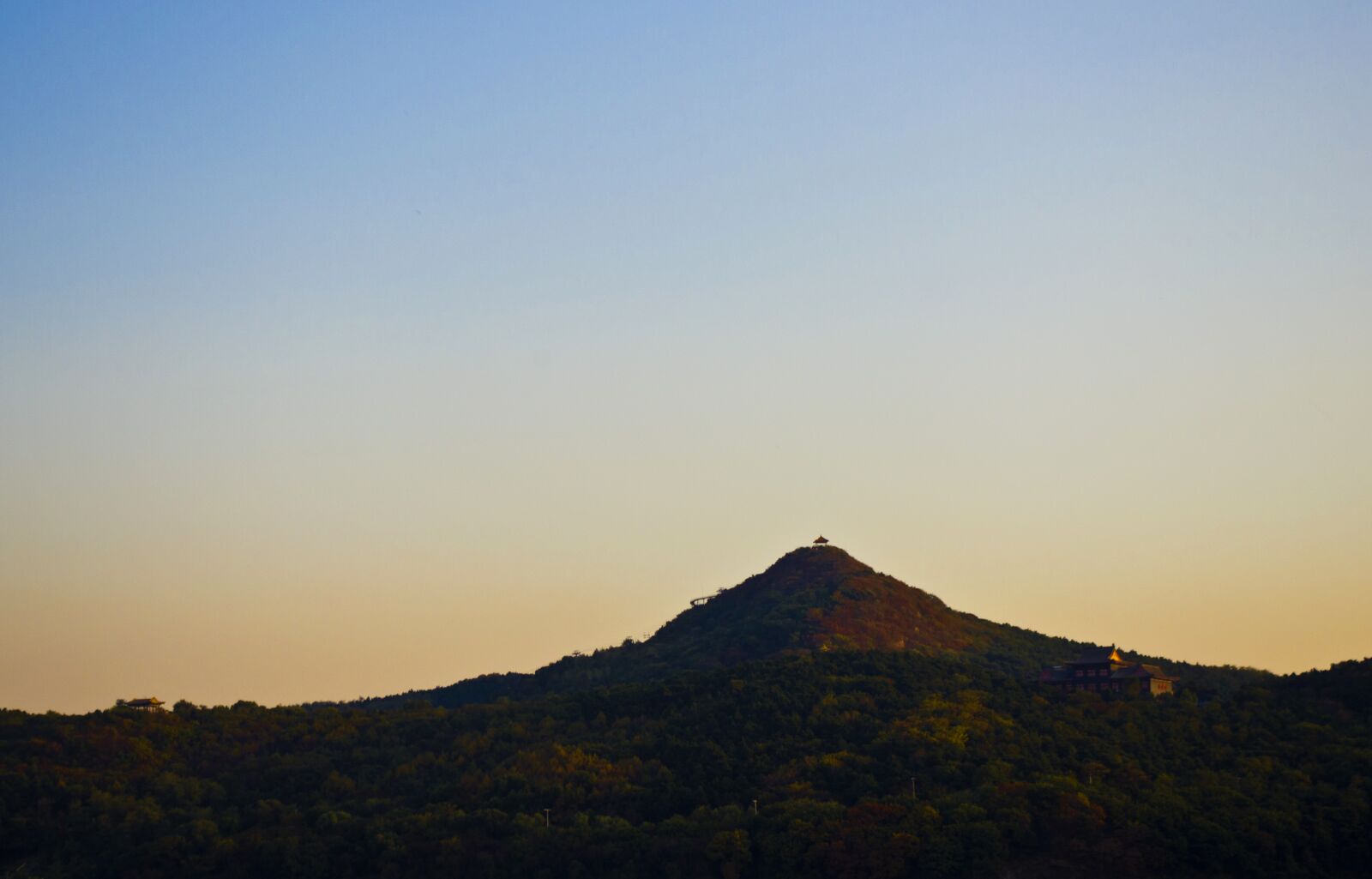 smc PENTAX-DA L 18-55mm F3.5-5.6 sample photo. Distant hills, twilight, higurashi photography
