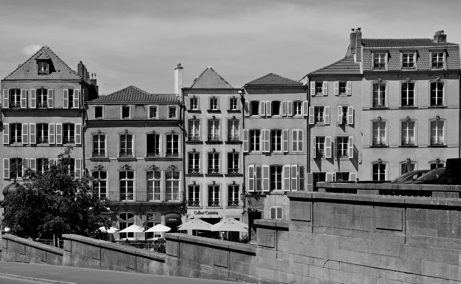 Fujifilm X-T3 sample photo. Architecture, city, houses photography