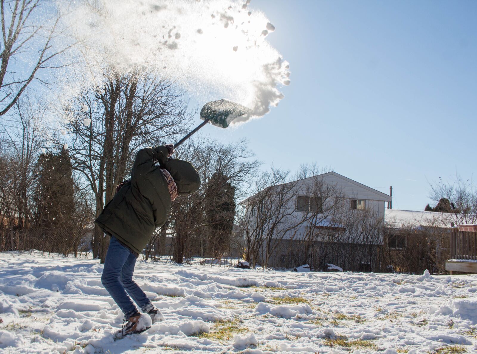 Canon EOS 700D (EOS Rebel T5i / EOS Kiss X7i) sample photo. Snow, winter, cold photography