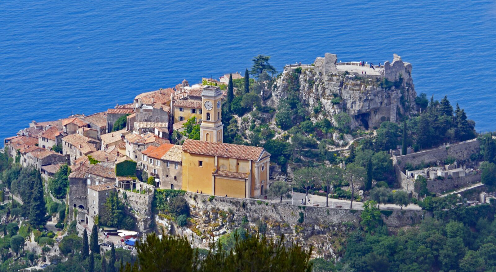 Panasonic Lumix DMC-GH3 sample photo. éze, rock, fortress photography
