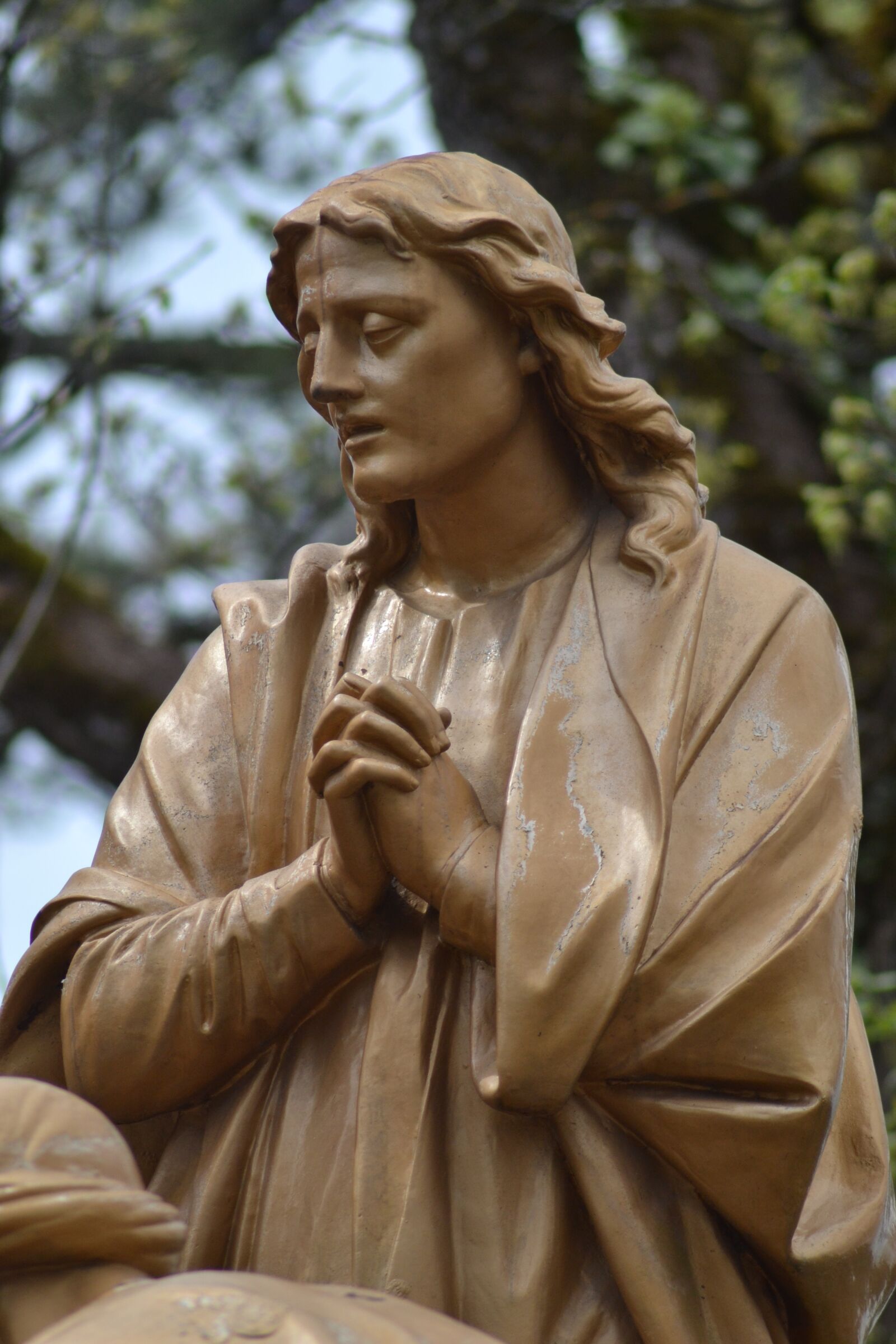 Nikon D3100 sample photo. Statue, man, jeans photography
