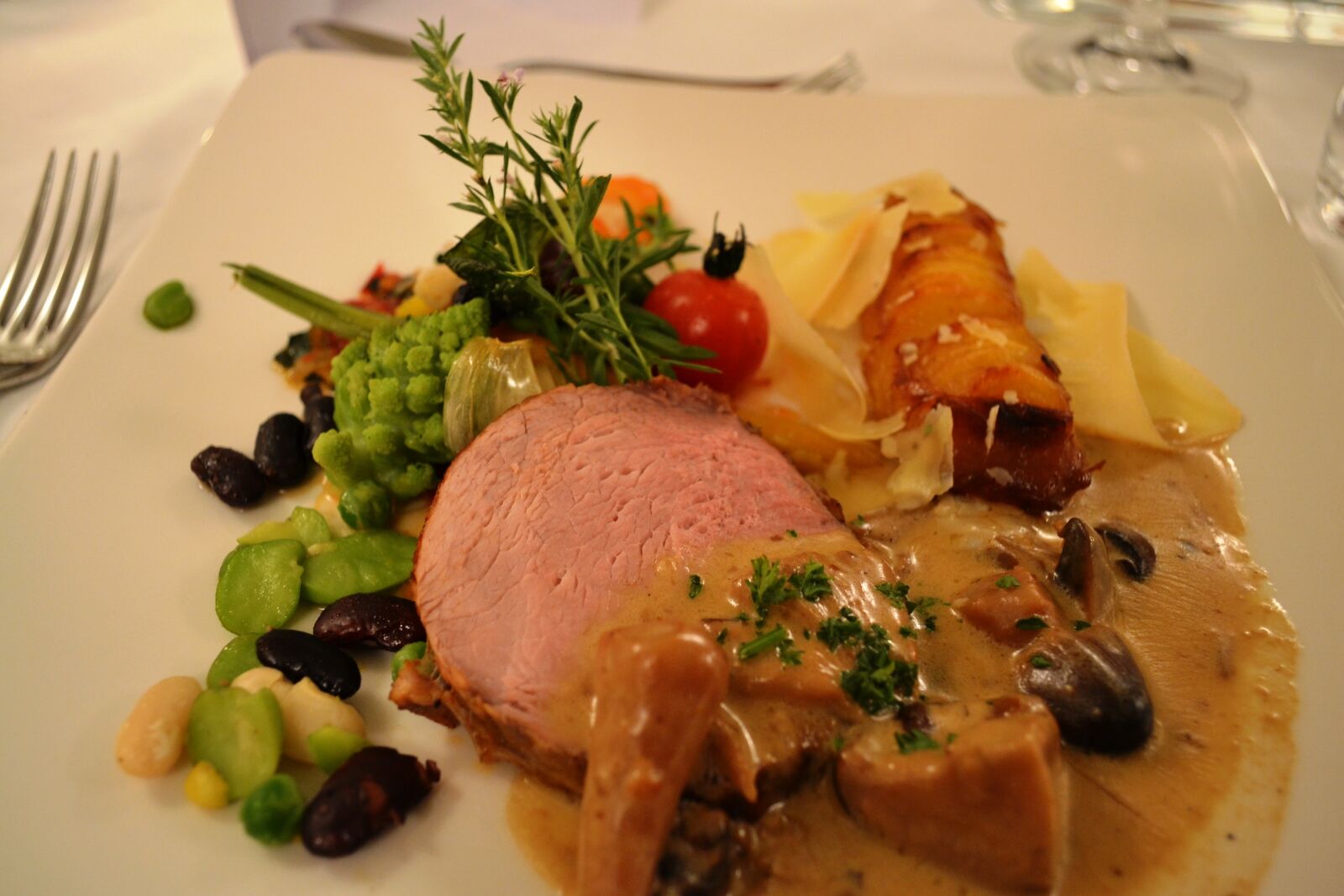 Nikon D3100 sample photo. Eat, restaurant, food photography