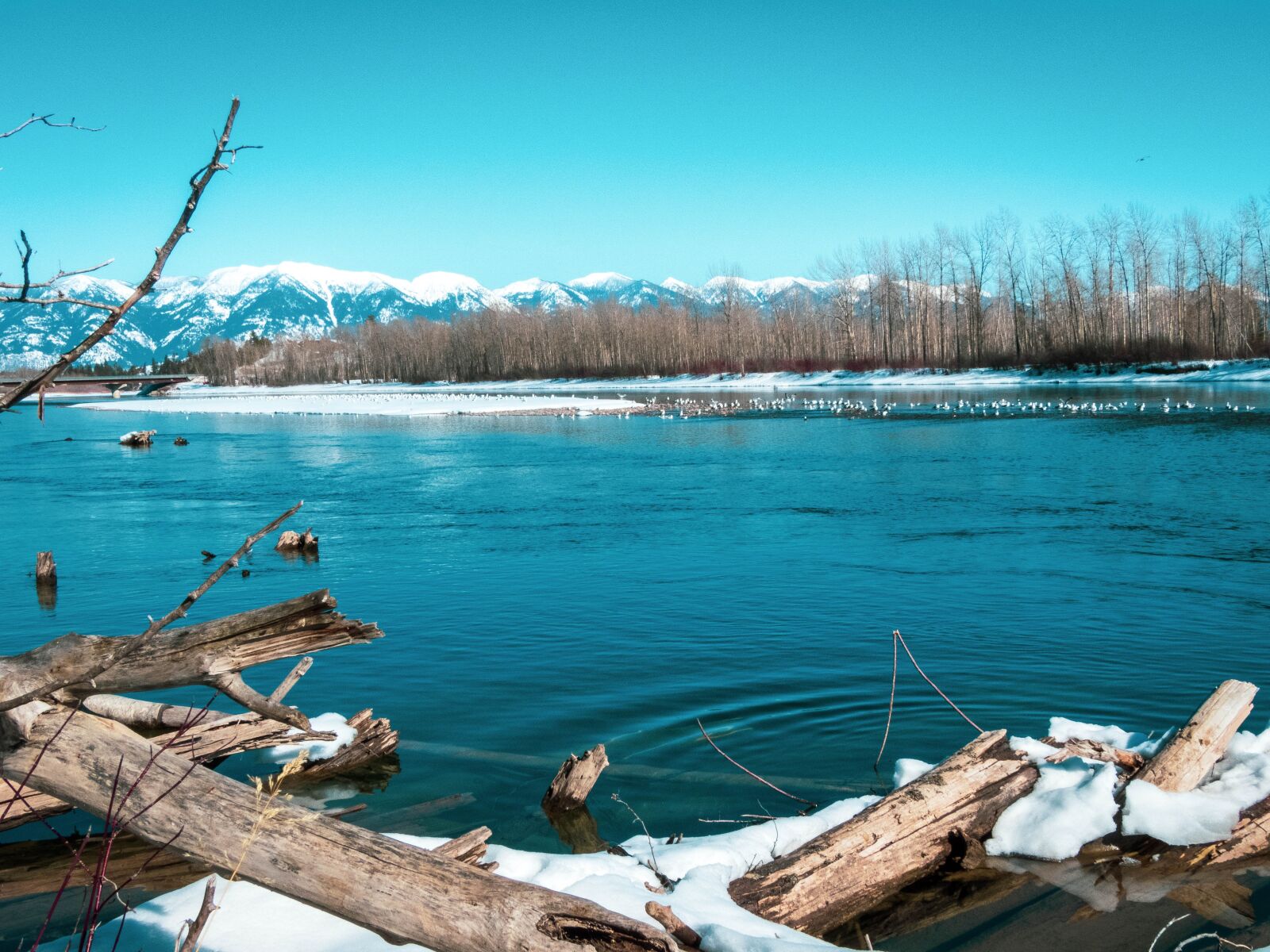Nikon Coolpix B700 sample photo. River, mountain, landscape photography