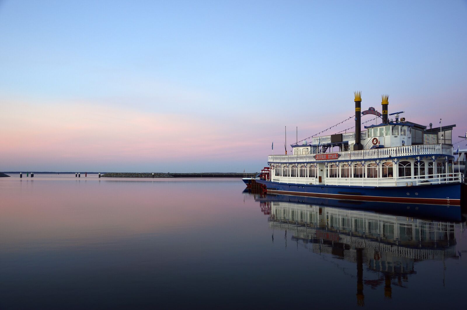 Nikon D3200 sample photo. Steamer, paddle steamers, excursion photography