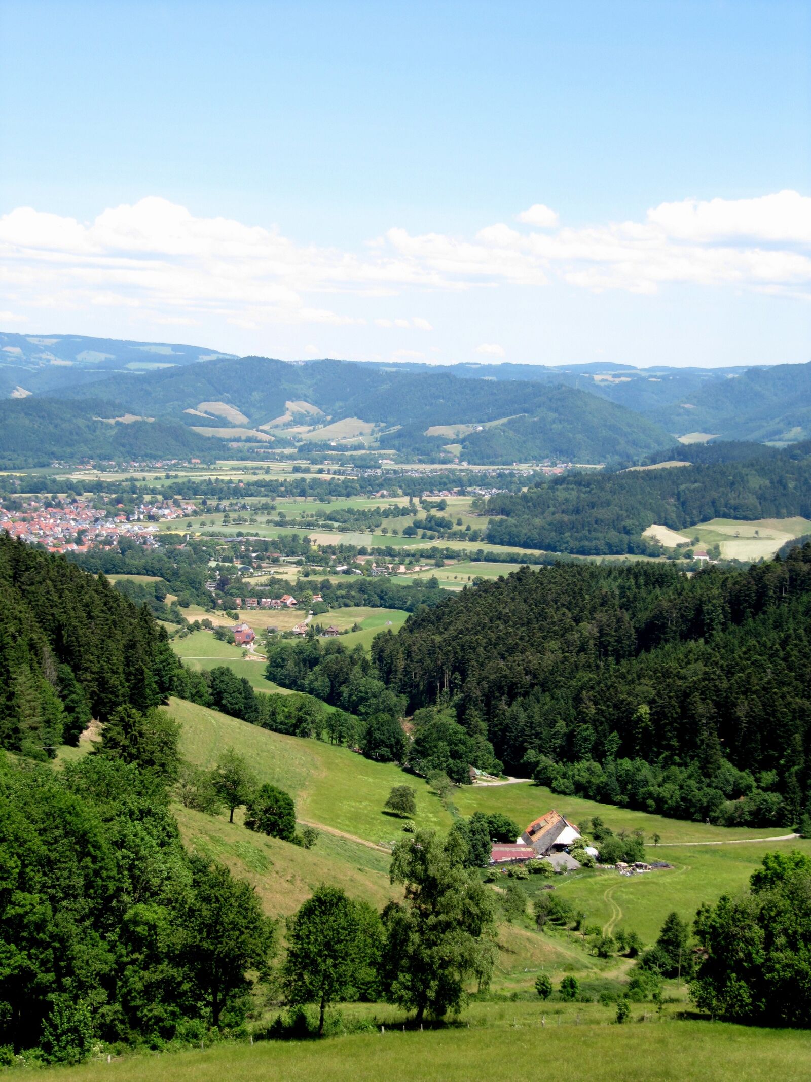 Canon PowerShot SX200 IS sample photo. Black forest, view, landscape photography