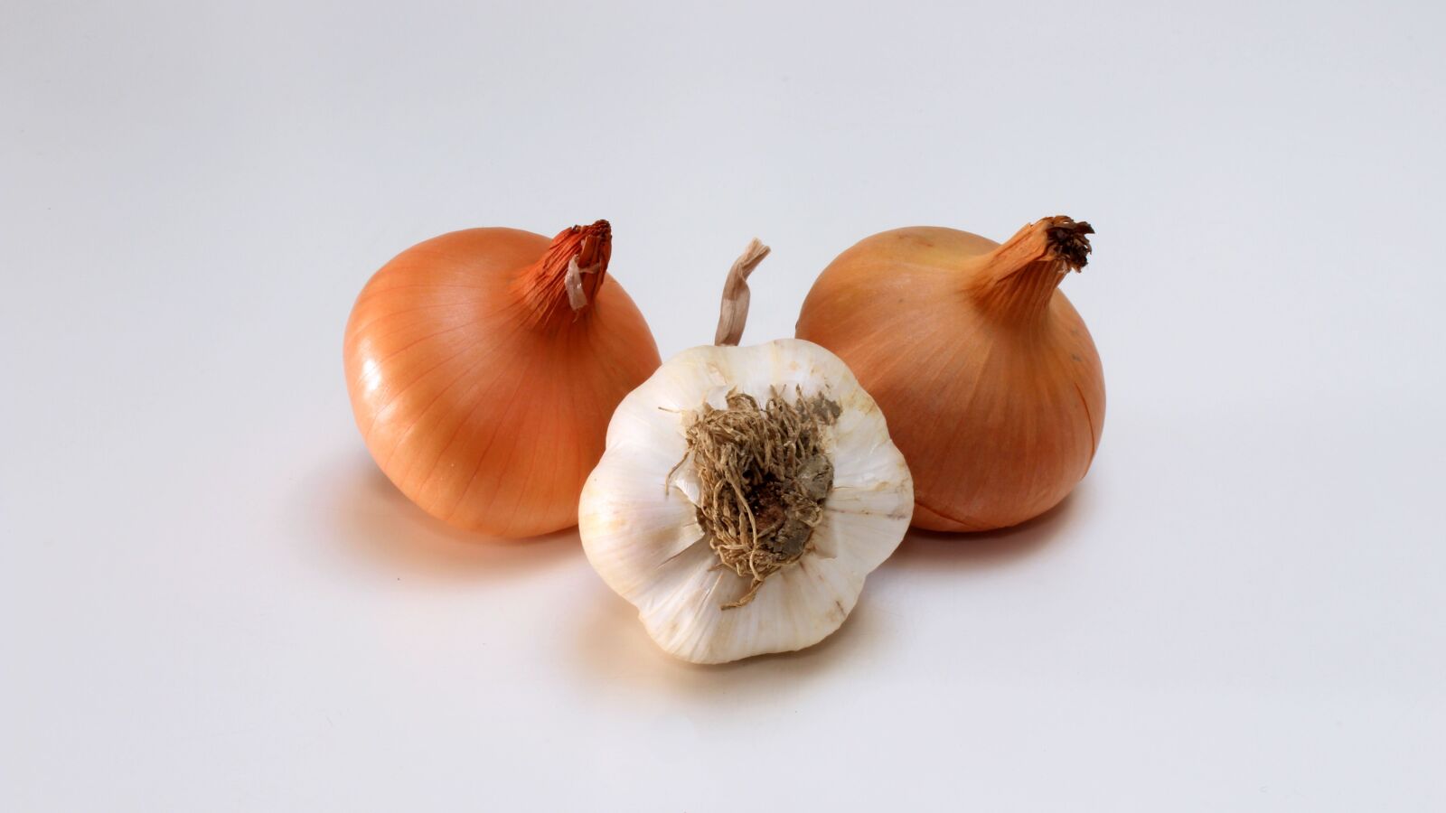 Canon EOS 1200D (EOS Rebel T5 / EOS Kiss X70 / EOS Hi) sample photo. Food, onion, onions photography