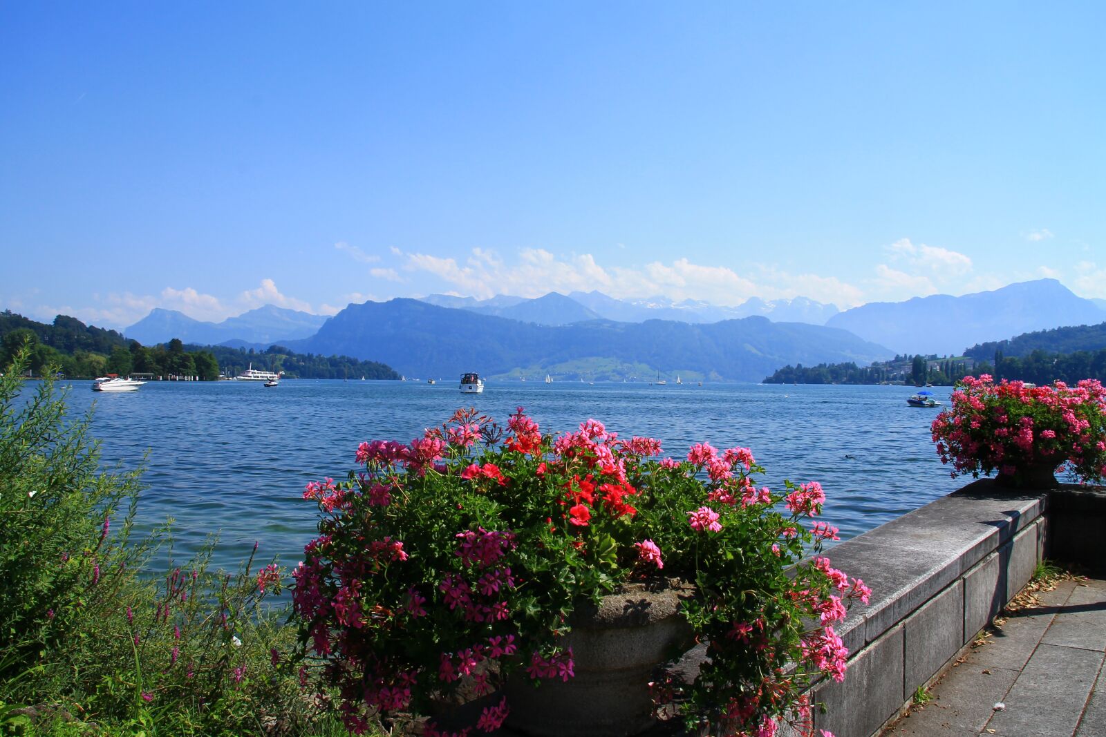 Canon EOS 1100D (EOS Rebel T3 / EOS Kiss X50) sample photo. Switzerland, lucerne, lake photography