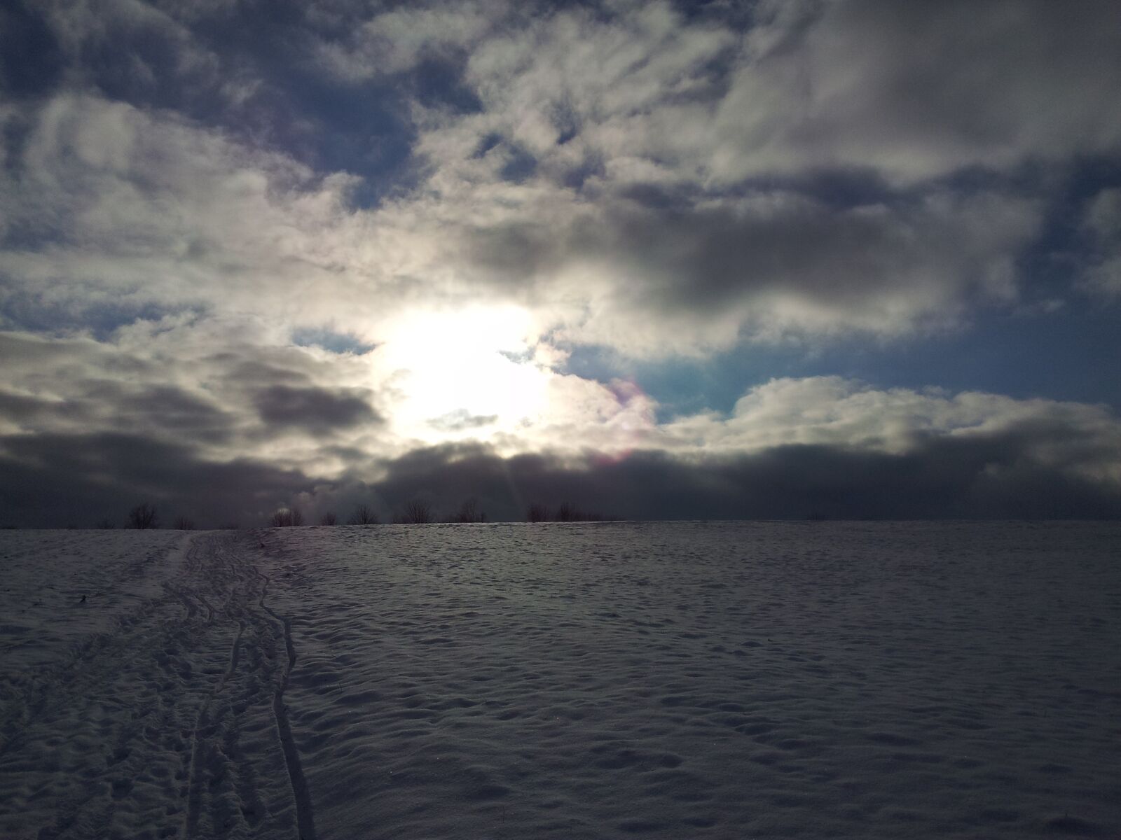 Samsung Galaxy S2 sample photo. Winter, snow, light photography