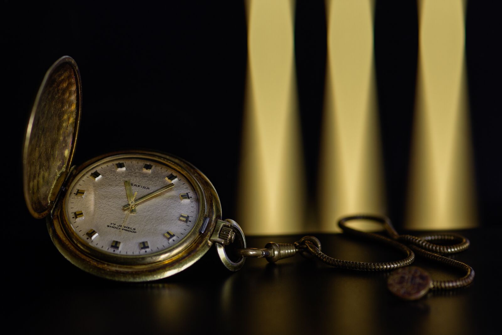 Nikon D7200 sample photo. Pocket watch, jewel, chain photography