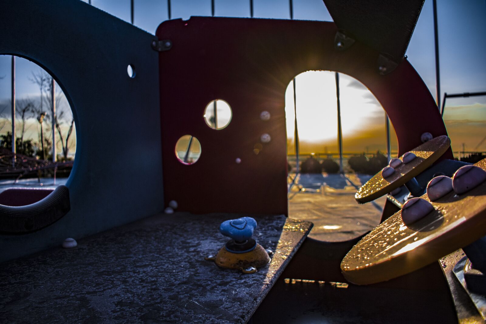 Nikon D5200 sample photo. Sunrise, playground, neighborhood photography