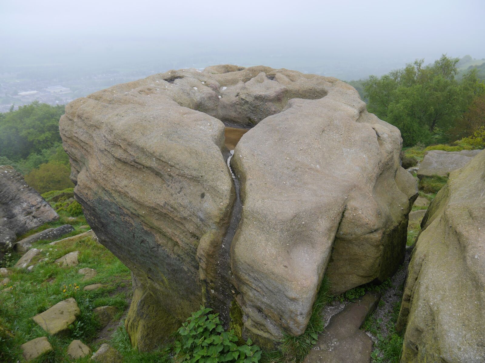 Panasonic Lumix DMC-GH3 sample photo. Rock, view, stone photography