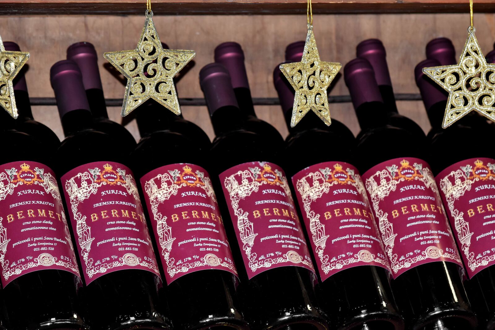Nikon D5500 sample photo. Decoration, red wine, stars photography