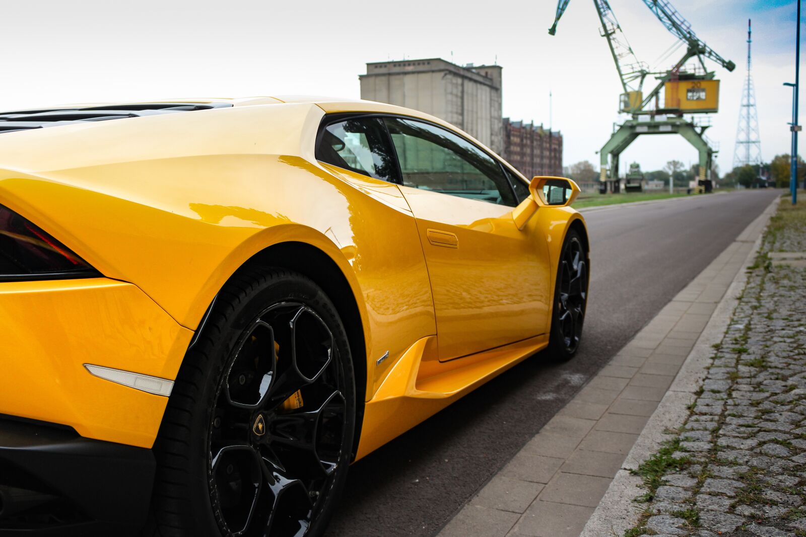 Canon EOS 1200D (EOS Rebel T5 / EOS Kiss X70 / EOS Hi) sample photo. Lamborghini, huracan, lamborghini huracan photography