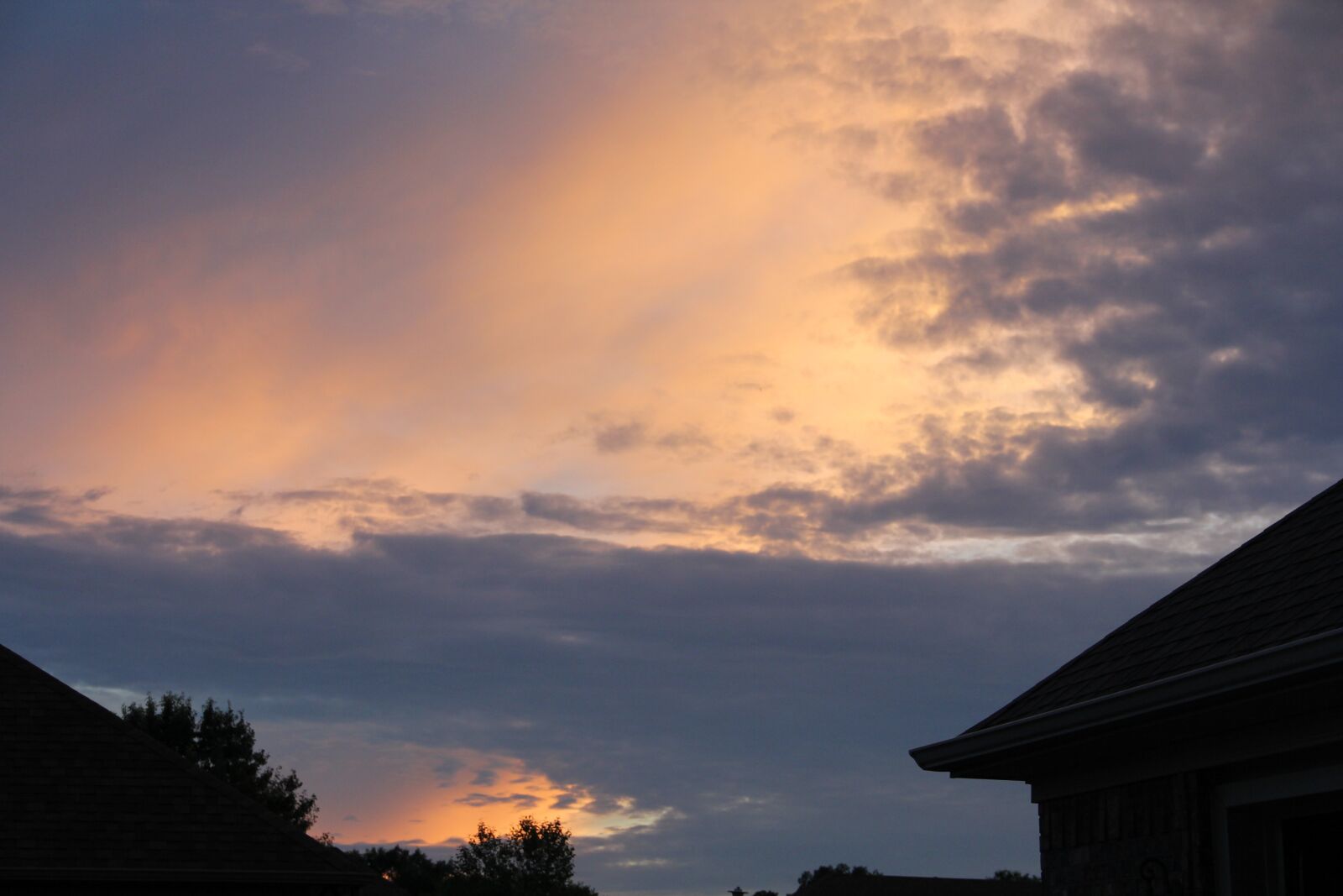 Canon EOS 60D sample photo. Sky, sunset, clouds photography