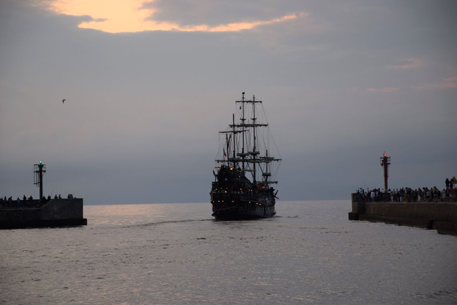 Nikon D5300 sample photo. Port, sea, ship photography
