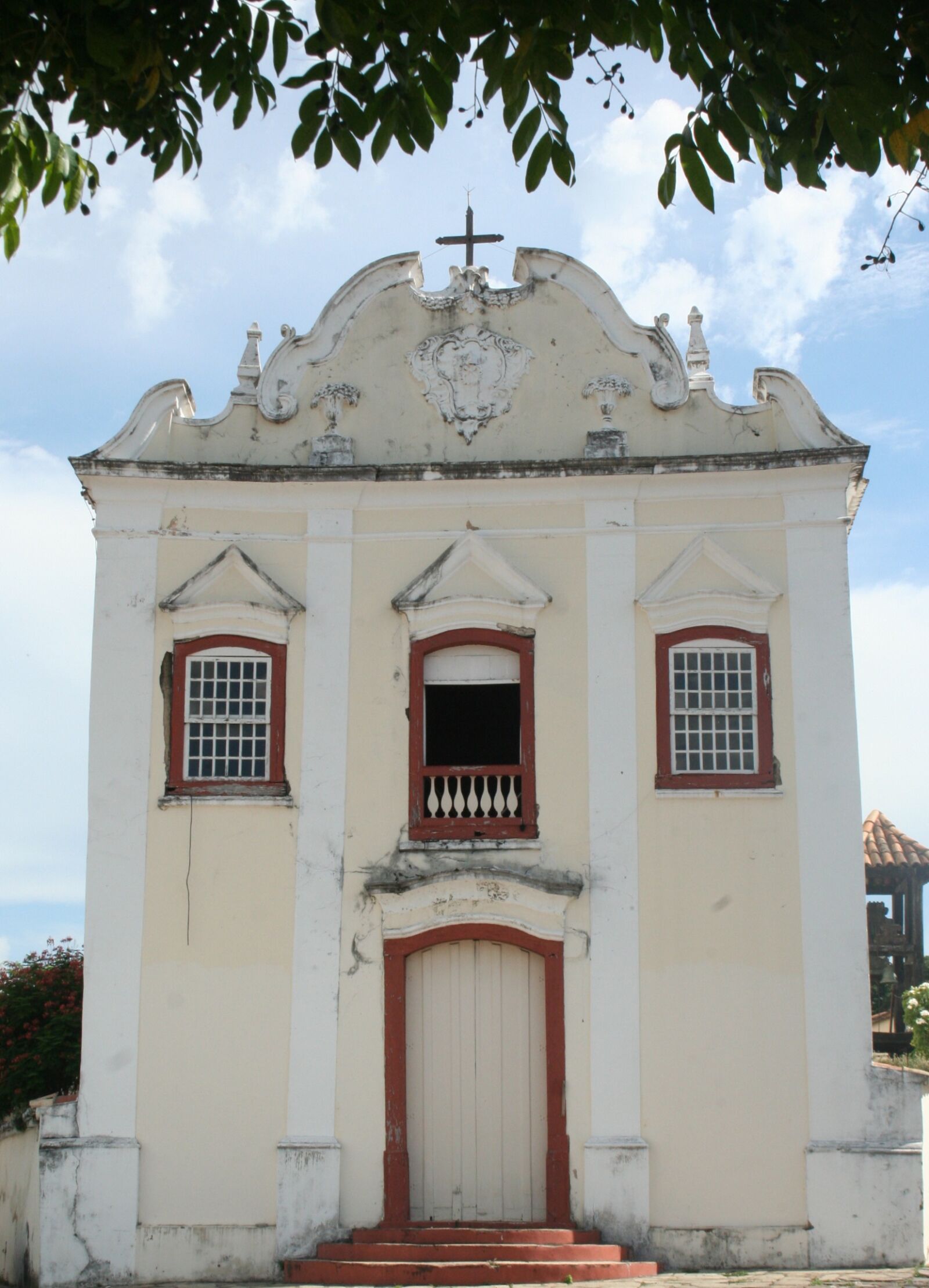 Canon EOS 350D (EOS Digital Rebel XT / EOS Kiss Digital N) sample photo. Church, heritage, goiás photography