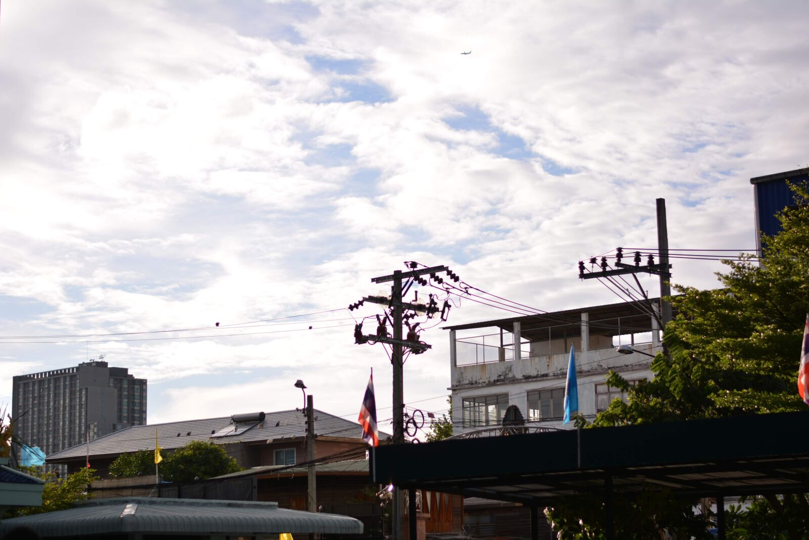 Nikon D5200 sample photo. Sky, home, tree photography