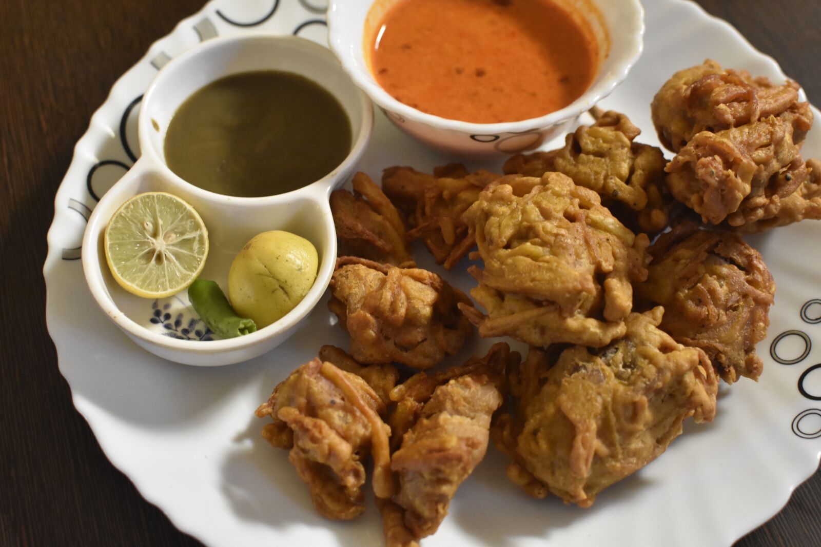 Nikon D3400 sample photo. Pakora recipe, pakora banane photography