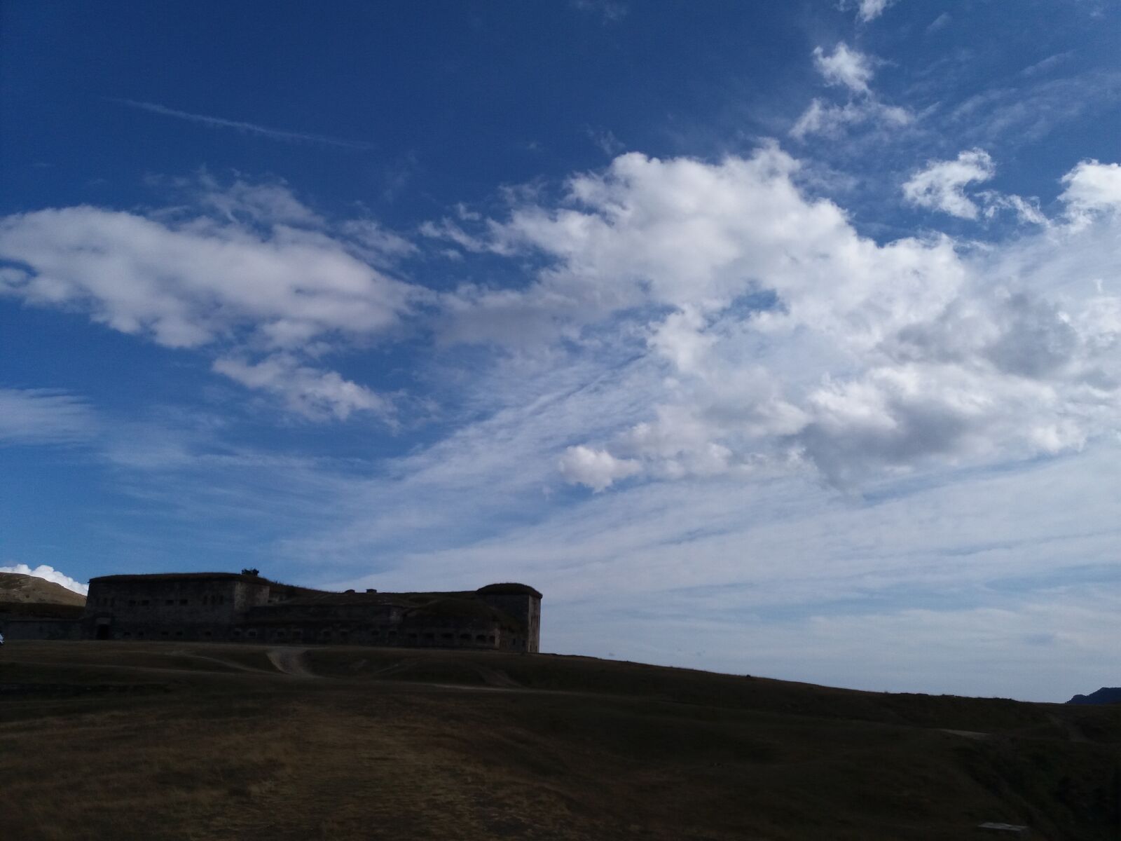 Samsung Galaxy J5(2016) sample photo. Clouds, forts, landscape, mountain photography